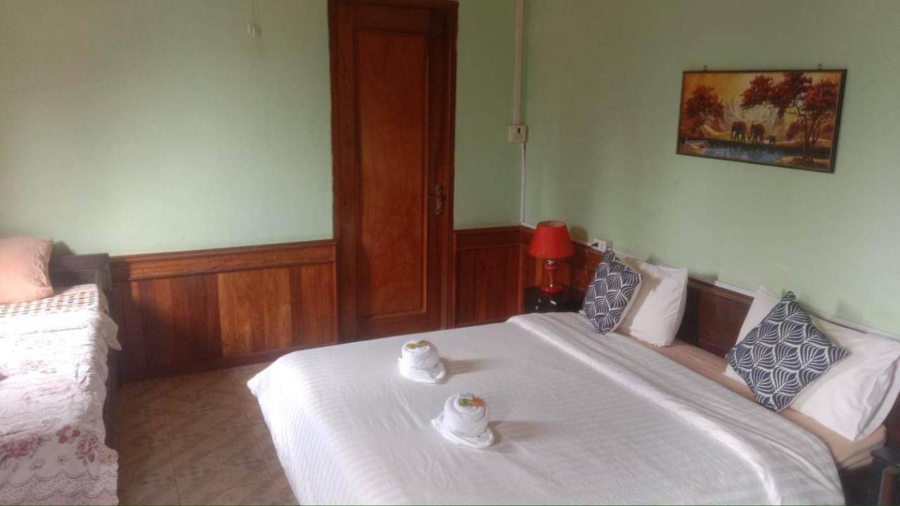 Pukyo Bed And Breakfast Belgian Lao Ban Nangoy Exterior photo